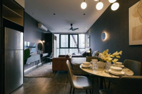 Scarletz KLCC Studio Suites 4 pax Luxury Modern Style WiFi 100Mbps